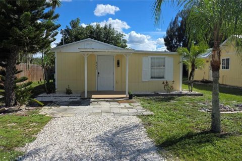 Villa ou maison à Punta Gorda, Floride 2 chambres, 75.81 m2 № 2378353
