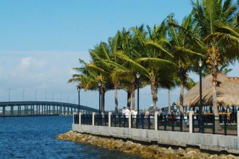 Villa ou maison à louer à Punta Gorda, Floride: 2 chambres, 75.81 m2 № 2378353 - photo 26