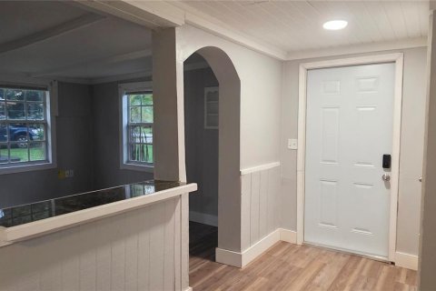 Villa ou maison à louer à Punta Gorda, Floride: 2 chambres, 75.81 m2 № 2378353 - photo 2