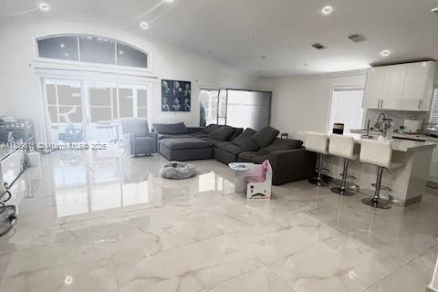 Casa en venta en Hollywood, Florida, 3 dormitorios, 153.1 m2 № 1939413 - foto 16