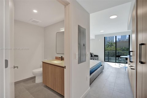 Condominio en venta en Miami, Florida, 41.53 m2 № 2024698 - foto 3