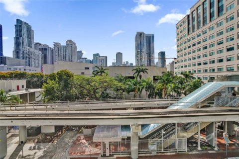 Condominio en venta en Miami, Florida, 41.53 m2 № 2024698 - foto 22