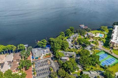 Condo in Tarpon Springs, Florida, 2 bedrooms № 2349615 - photo 6
