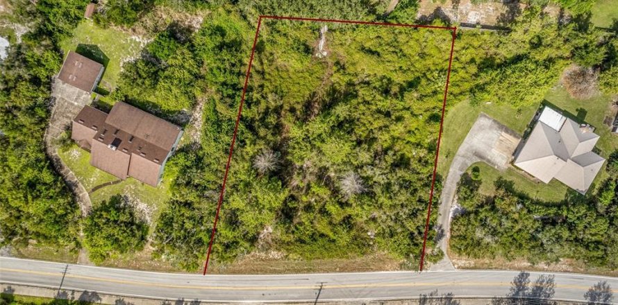Land in Titusville, Florida № 1741052
