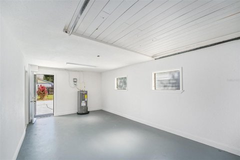 Купить виллу или дом в Данедин, Флорида 9 комнат, 127.46м2, № 1803247 - фото 19