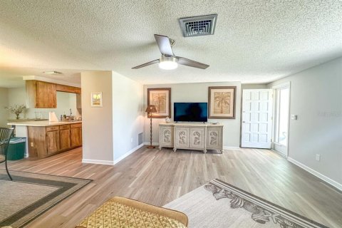 House in Englewood, Florida 2 bedrooms, 120.22 sq.m. № 1906083 - photo 22
