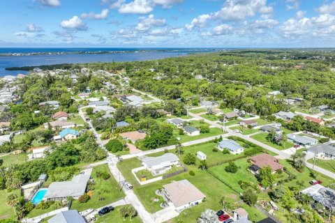 House in Englewood, Florida 2 bedrooms, 120.22 sq.m. № 1906083 - photo 11