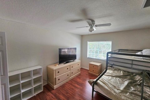 Casa en venta en Port St. Lucie, Florida, 4 dormitorios, 180.04 m2 № 2382069 - foto 13