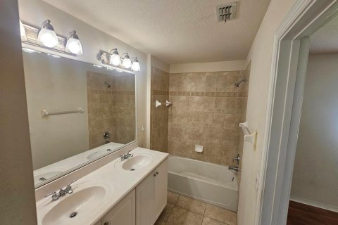 Casa en venta en Port St. Lucie, Florida, 4 dormitorios, 180.04 m2 № 2382069 - foto 25