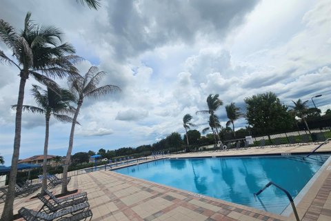 Casa en venta en Port St. Lucie, Florida, 4 dormitorios, 180.04 m2 № 2382069 - foto 30