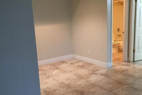 Condominio en alquiler en Casselberry, Florida, 1 dormitorio, 59.92 m2 № 1903259 - foto 5