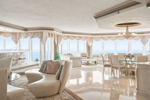 Copropriété à louer à Sunny Isles Beach, Floride: 4 chambres, 418.06 m2 № 2241823 - photo 10