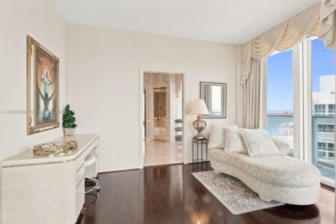 Copropriété à louer à Sunny Isles Beach, Floride: 4 chambres, 418.06 m2 № 2241823 - photo 12