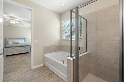 House in Venice, Florida 3 bedrooms, 220.46 sq.m. № 1637975 - photo 22