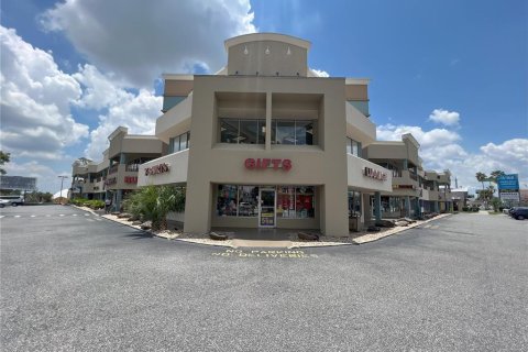 Commercial property in Orlando, Florida № 1403244 - photo 1