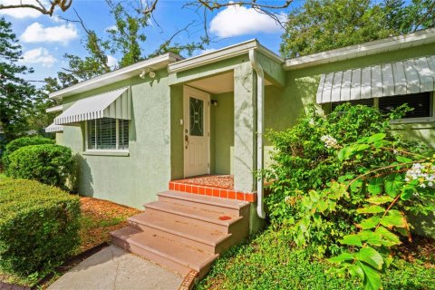 House in Tampa, Florida 3 bedrooms, 157 sq.m. № 1848489 - photo 5