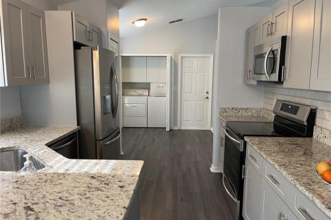 House in Orlando, Florida 3 bedrooms, 137.22 sq.m. № 1906919 - photo 20