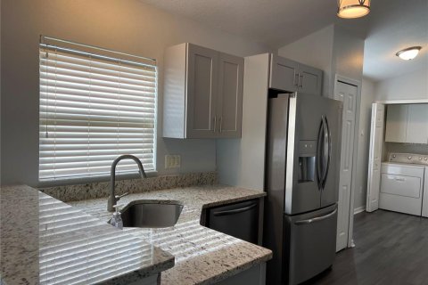 House in Orlando, Florida 3 bedrooms, 137.22 sq.m. № 1906919 - photo 18