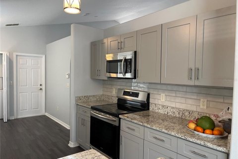 House in Orlando, Florida 3 bedrooms, 137.22 sq.m. № 1906919 - photo 19