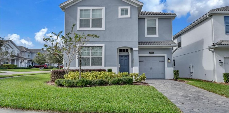 House in Davenport, Florida 6 bedrooms, 305.74 sq.m. № 2100787