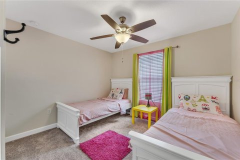 House in Davenport, Florida 6 bedrooms, 305.74 sq.m. № 2100787 - photo 23
