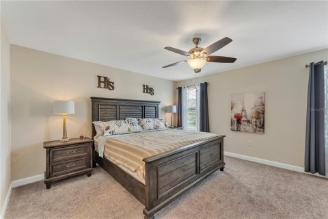 House in Davenport, Florida 6 bedrooms, 305.74 sq.m. № 2100787 - photo 28