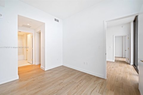 Copropriété à louer à Miami, Floride: 2 chambres, 90.67 m2 № 1714258 - photo 18