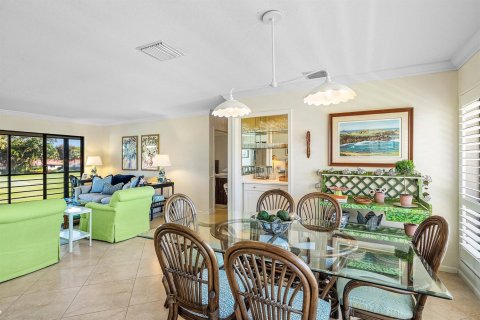 Condo in Boynton Beach, Florida, 2 bedrooms № 2146162 - photo 12