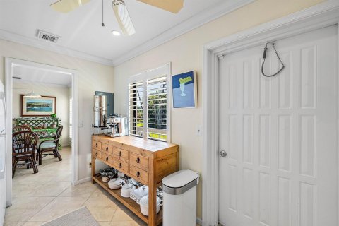 Condo in Boynton Beach, Florida, 2 bedrooms № 2146162 - photo 11