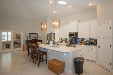 House in Palm Coast, Florida 2 bedrooms, 176.98 sq.m. № 1759352 - photo 8