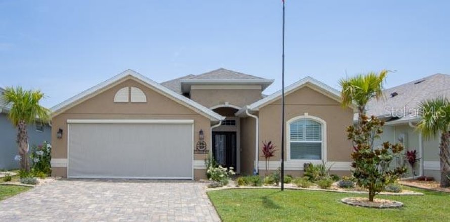 House in Palm Coast, Florida 2 bedrooms, 176.98 sq.m. № 1759352
