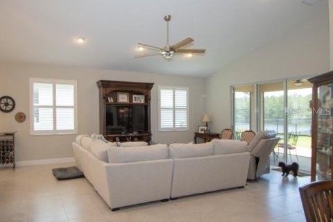 House in Palm Coast, Florida 2 bedrooms, 176.98 sq.m. № 1759352 - photo 11
