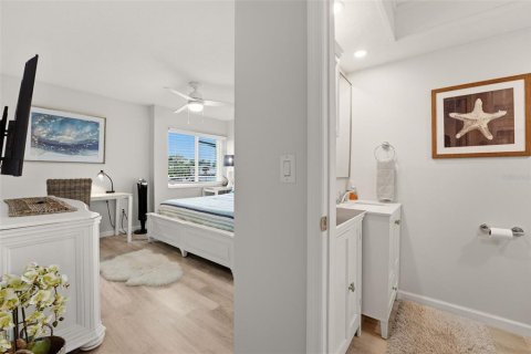 Купить кондоминиум в Нокомис, Флорида 6 комнат, 99.13м2, № 2202914 - фото 21