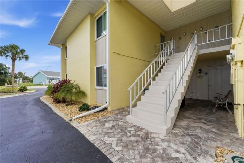Condominio en Nokomis, Florida, 2 dormitorios  № 2202914
