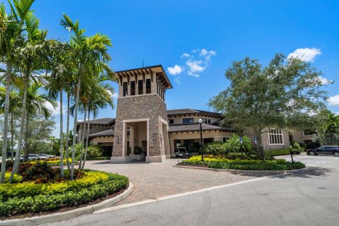 Villa ou maison à vendre à Parkland, Floride: 5 chambres, 380.34 m2 № 2426286 - photo 4
