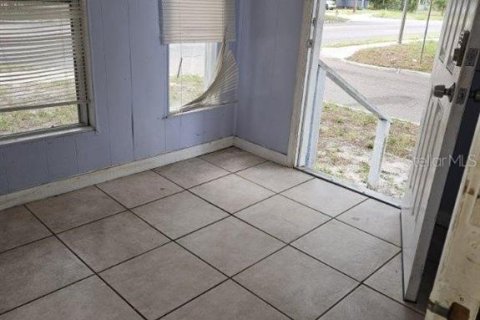 Casa en venta en Saint Petersburg, Florida, 3 dormitorios, 100.33 m2 № 2135822 - foto 8