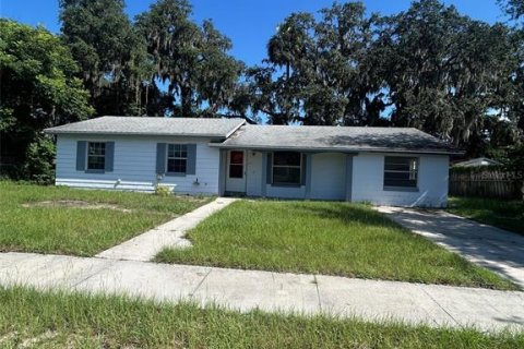 Casa en alquiler en Sanford, Florida, 3 dormitorios, 119.1 m2 № 1910489 - foto 1