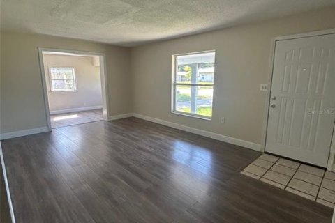 Casa en alquiler en Sanford, Florida, 3 dormitorios, 119.1 m2 № 1910489 - foto 2