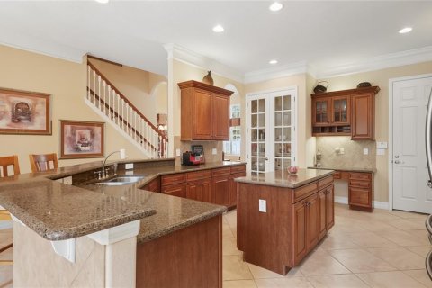Casa en venta en Orlando, Florida, 5 dormitorios, 270.72 m2 № 1910339 - foto 11