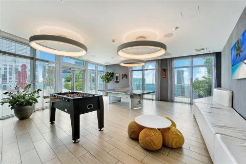 Condominio en venta en Miami, Florida, 2 dormitorios, 84.54 m2 № 2077225 - foto 25