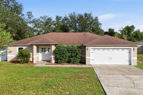 Villa ou maison à Groveland, Floride 3 chambres, 166.3 m2 № 2322823