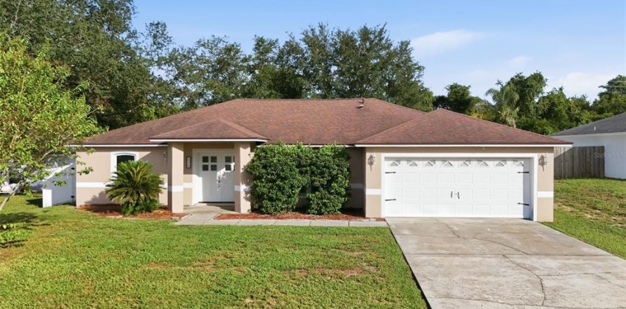 Villa ou maison à Groveland, Floride 3 chambres, 166.3 m2 № 2322823
