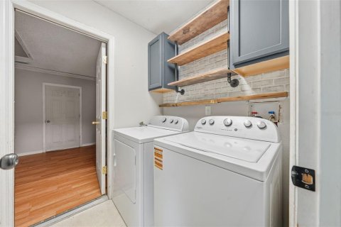 Villa ou maison à vendre à Groveland, Floride: 3 chambres, 166.3 m2 № 2322823 - photo 29