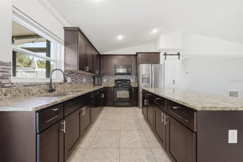 Villa ou maison à vendre à Groveland, Floride: 3 chambres, 166.3 m2 № 2322823 - photo 13