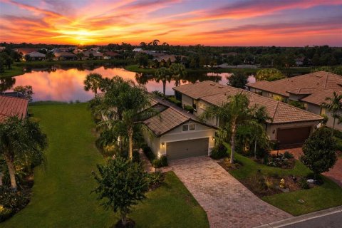 Villa ou maison à Bradenton, Floride 2 chambres, 125.23 m2 № 2345417
