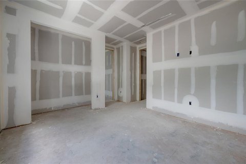 House in Tampa, Florida 5 bedrooms, 314.1 sq.m. № 1749609 - photo 30