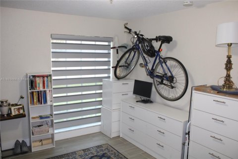Condominio en venta en Miami Lakes, Florida, 2 dormitorios, 85.28 m2 № 1797720 - foto 17
