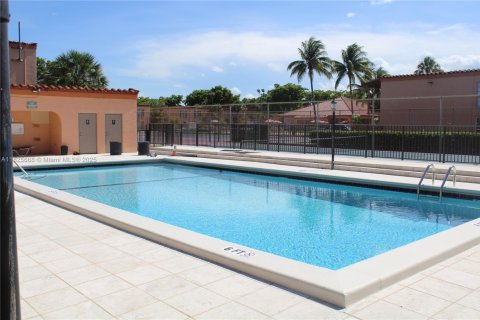 Condominio en venta en Miami Lakes, Florida, 2 dormitorios, 85.28 m2 № 1797720 - foto 28