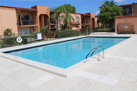 Condominio en venta en Miami Lakes, Florida, 2 dormitorios, 85.28 m2 № 1797720 - foto 27