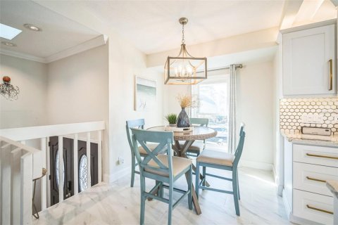Casa en venta en Indian Rocks Beach, Florida, 5 dormitorios, 270.35 m2 № 1770995 - foto 16